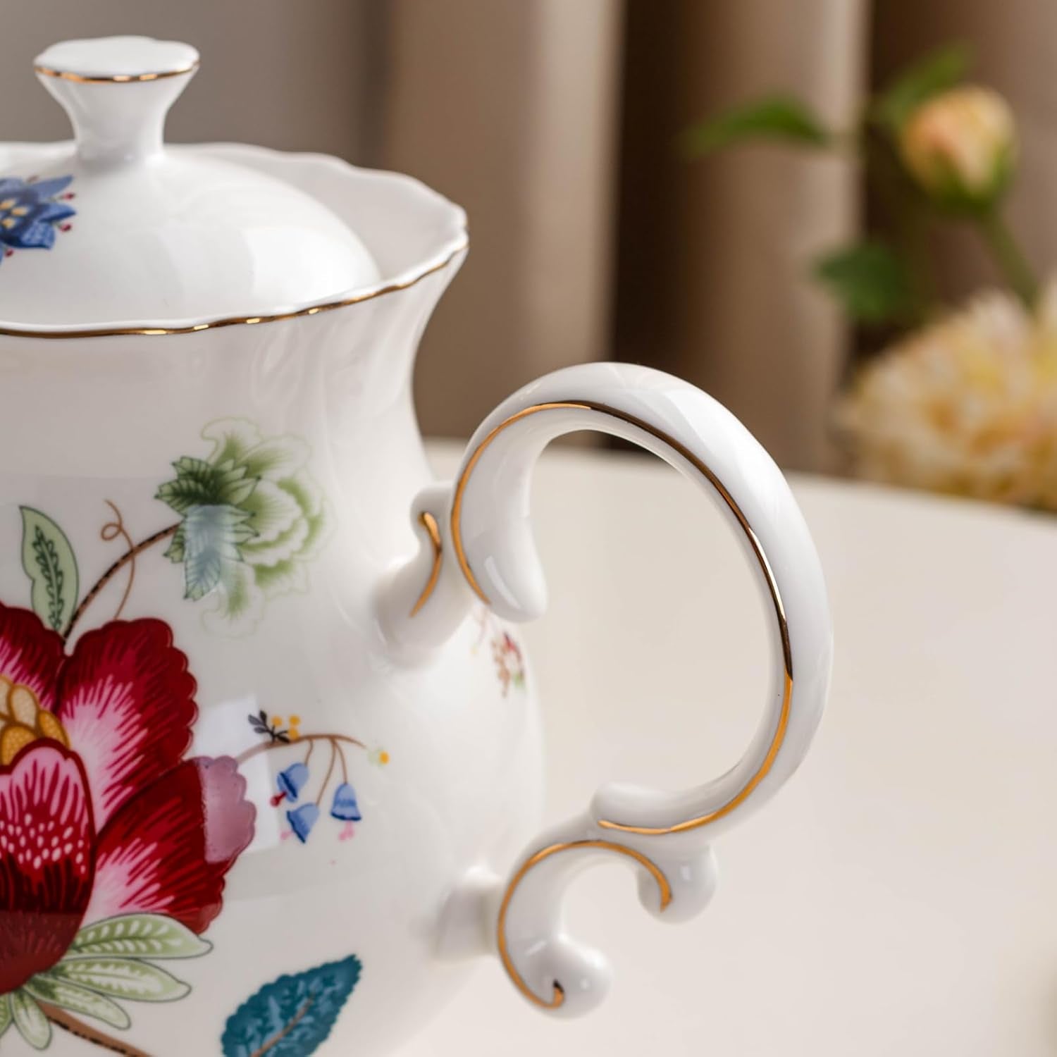 European Style Ceramic Flower Teapot Coffee Pot Water Pot Porcelain Gift Large 5.5 Cups (1, Blue and Red)