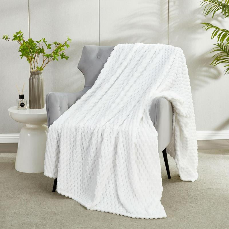 White Fleece Throw Blanket for Couch - Super Soft Cozy Blankets for Women, Cute Small Blanket for Girls, 50X60 Inches