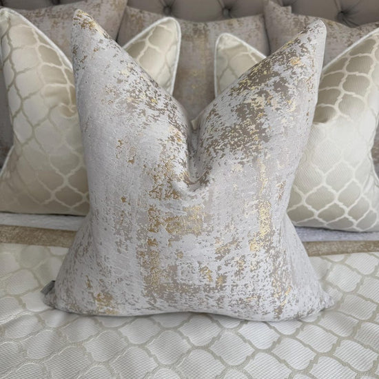Ivory Marble Cushion – Luxe Textile Edition